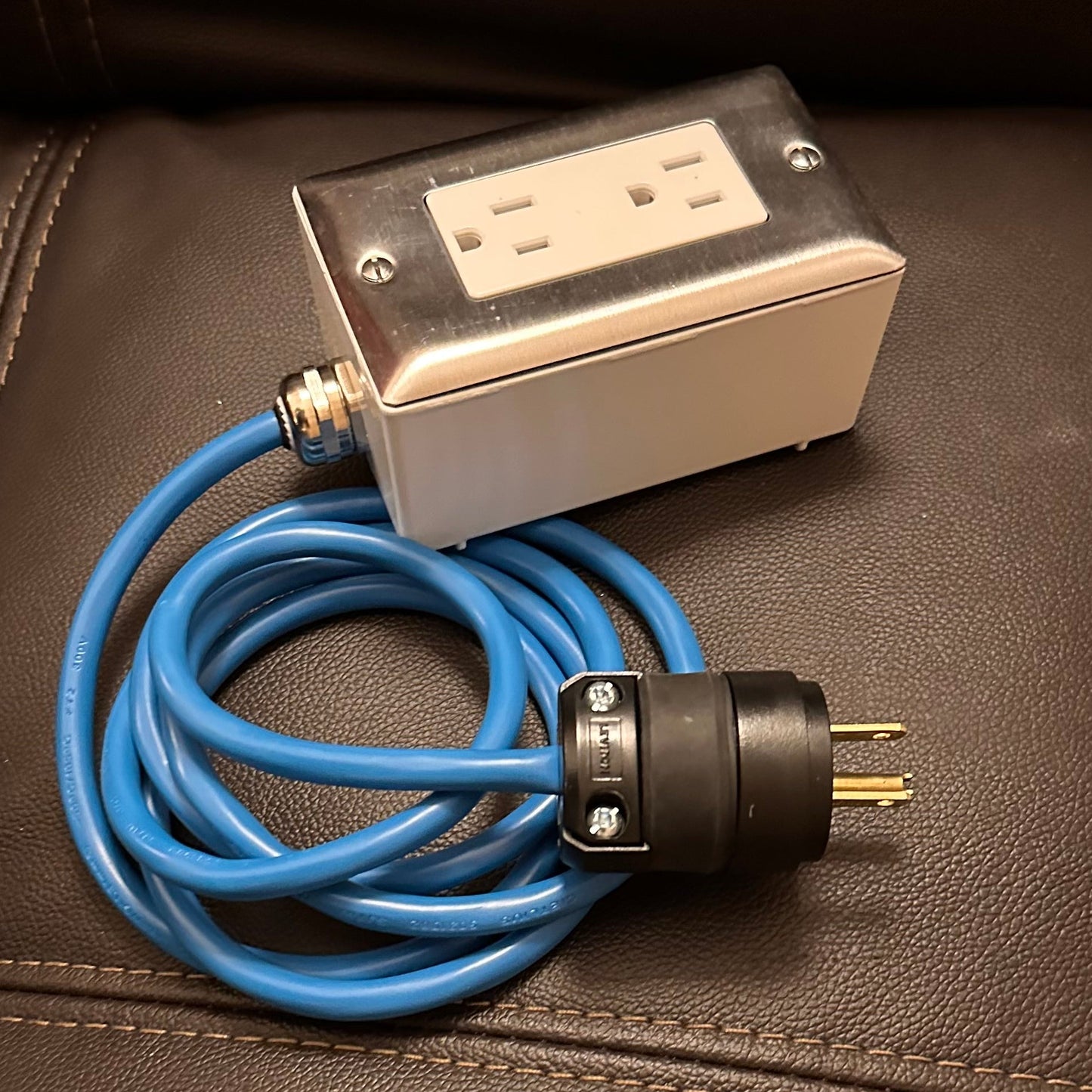 Plug Box Standard Blue Cord