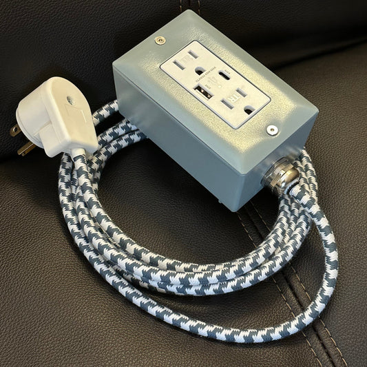 The Plug Box — 65W GaN USB-C (Gray and Houndstooth)