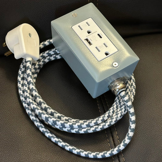 The Plug Box — 65W GaN USB-C (Gray and Houndstooth)